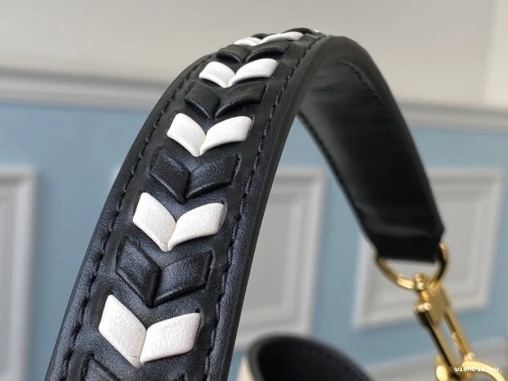 WIS LOUIS VUITTON NÉONOÉ 0107